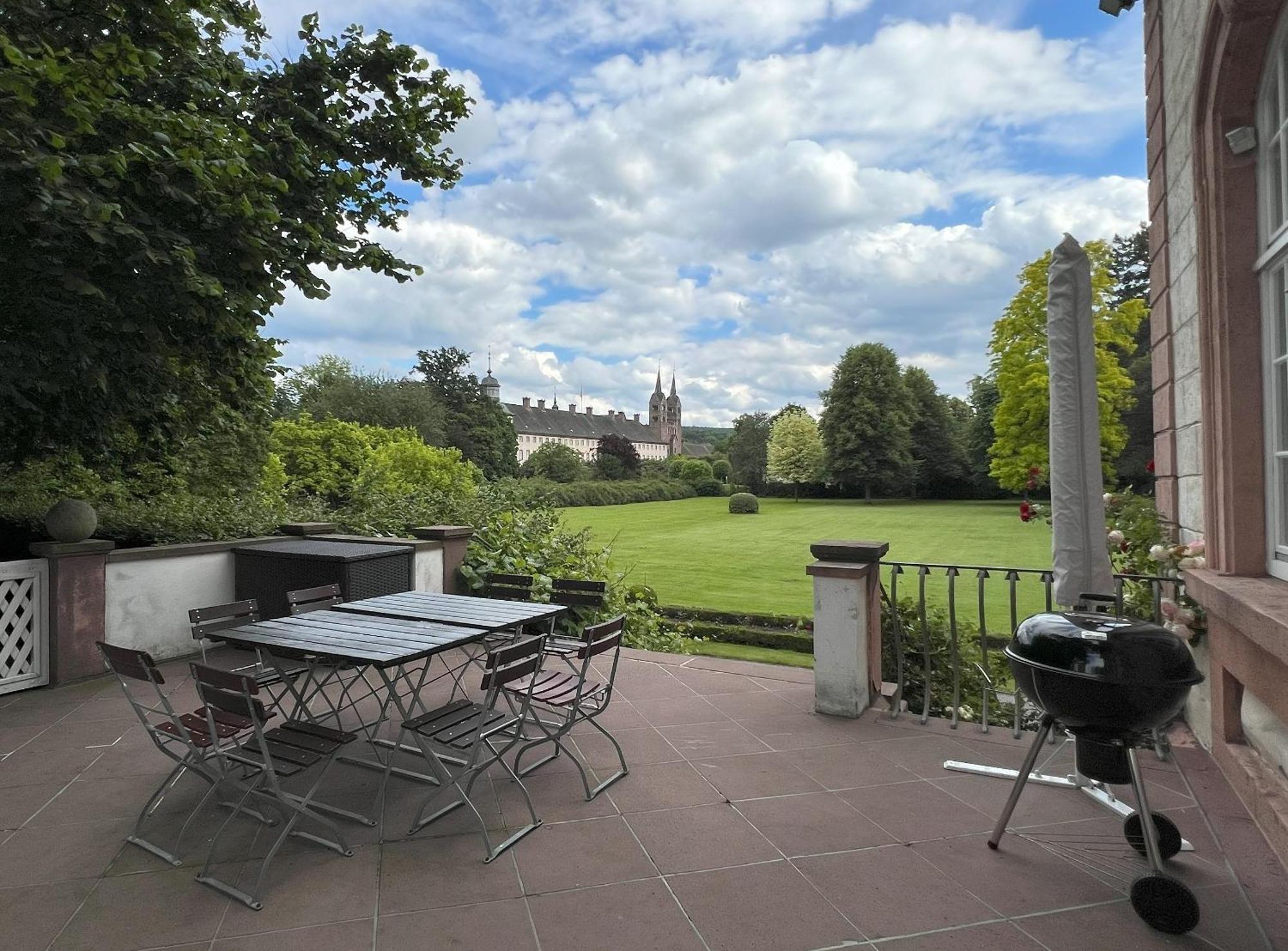Teehaus Im Schlosspark Weltkulturerbe Corvey Хокстер Экстерьер фото